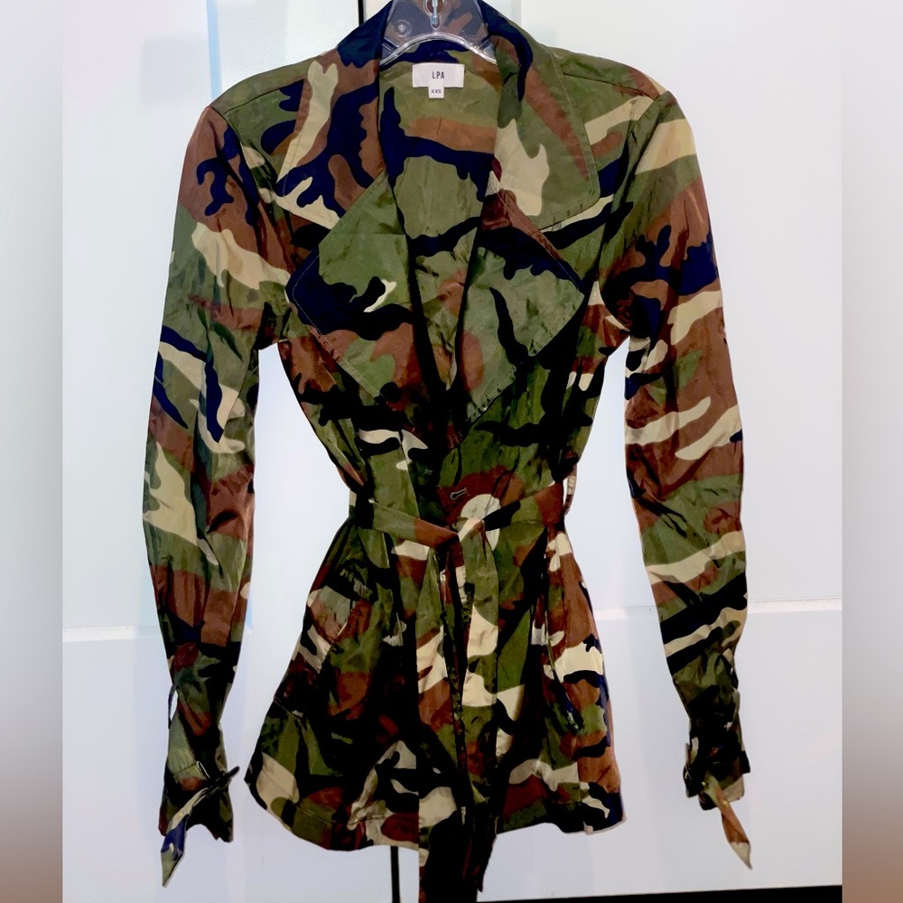 NWOT - Revolve - LPA Trench Coat - XXS